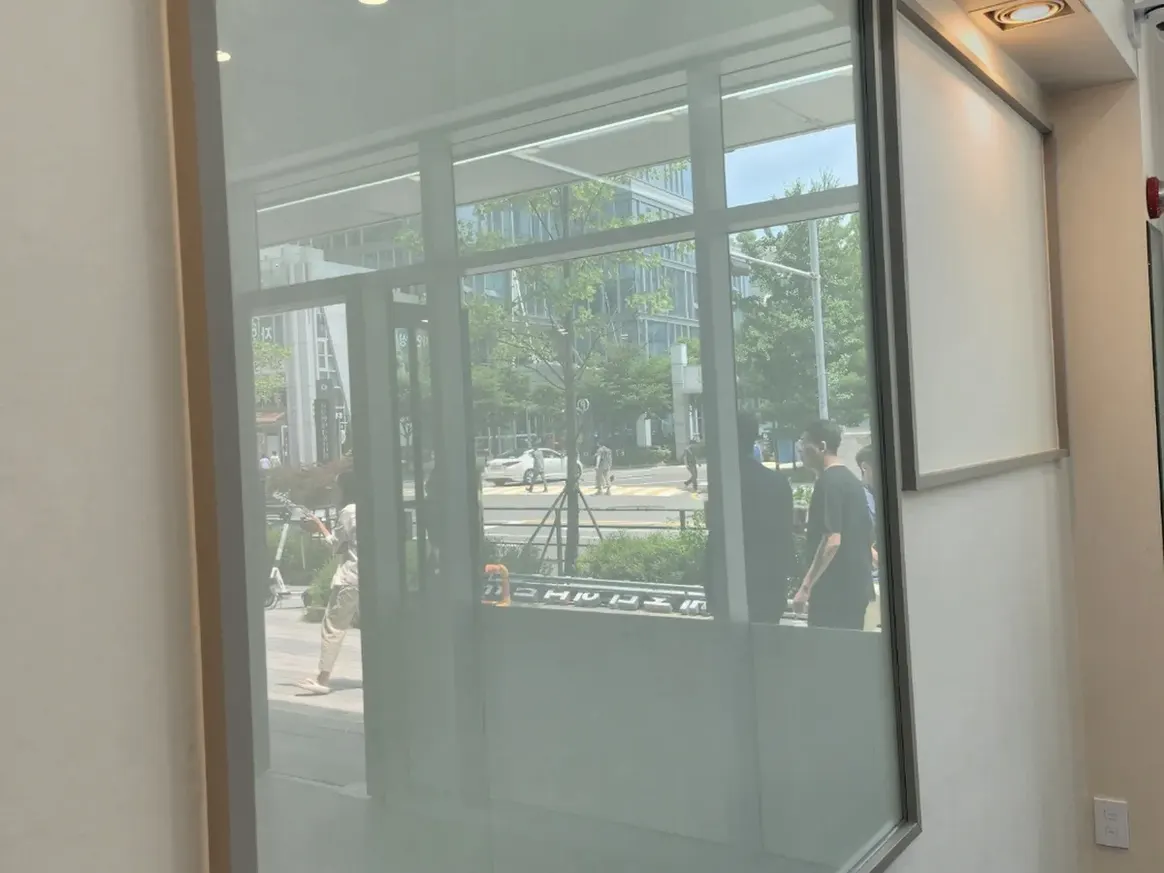 괴산군 문광면 카페 음료 작업대 장비 주변 정밀 위생청소 사례 - 행진크린