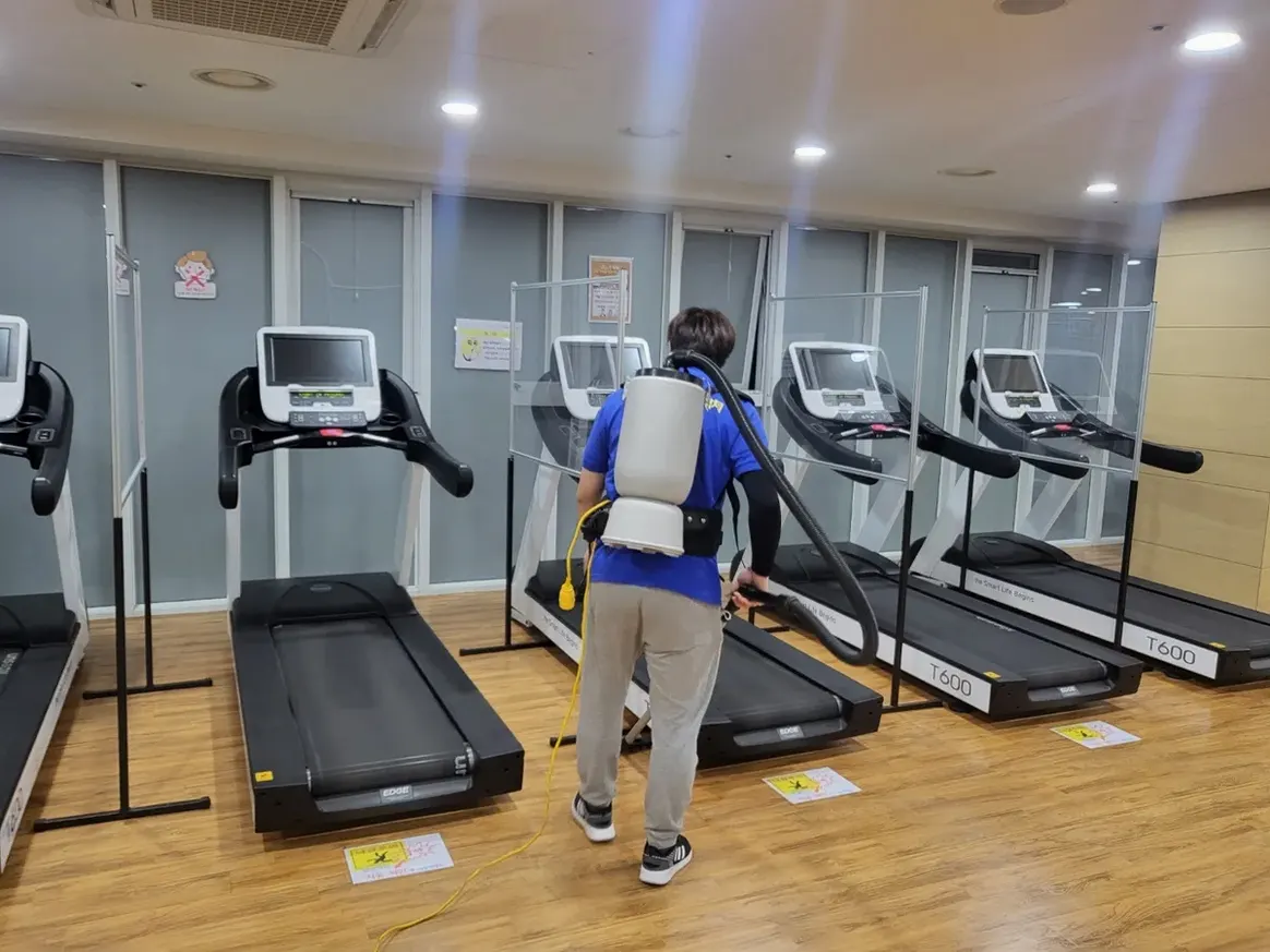 보은군 탄부면 헬스장 탕비실 직원 휴게공간 위생청소 사례 - 행진크린